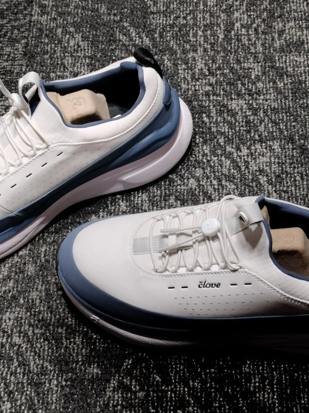 Clove Forte 2 Shoes Women's 13.5 Men's 12 White Unisex Nursing Sneakers